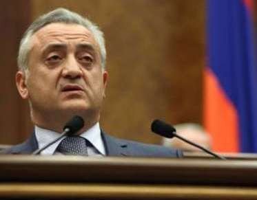 Ermənistanda daha bir qalmaqallı istefa gözlənilir