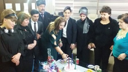 2018-ci il ən düşərli, yadda qalan illərdən biri olsun-redaksiyada bayram tədbiri keçirilmişdir-FOTOLAR 2018-ci il ən düşərli, yadda qalan illərdən biri olsun-redaksiyada bayram tədbiri keçirilmişdir-FOTOLAR