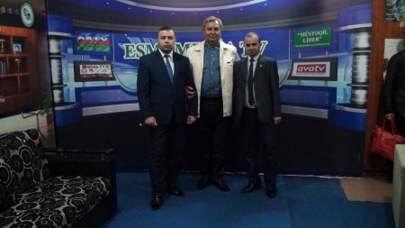 Tanınmış şairə Gulşad Nurani "Esmamedia TV"-nin yeni ofisində ad gününü qeyd etmişdir-FOTOLAR