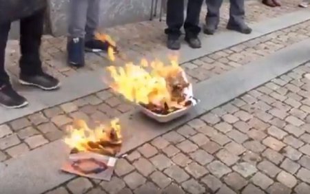Avropada iyrənc provokasiya - Quran kitabı yandırıldı