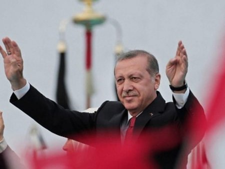 Demokratiyanın təntənəsi: Türkiyə seçki sınağından üzüağ çıxdı