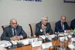 Azərbaycan və Rusiya dəmir yolları arasında memorandum imzalandı - FOTO