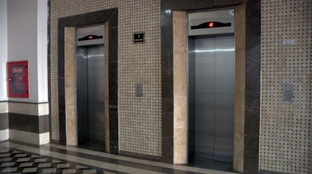 Naxçıvan şəhərində lift təsərrüfatı yenilənir