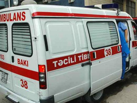 Bakıda təcili tibbi yardım maşını qəzaya uğradı: tibb işçiləri yaralandılar