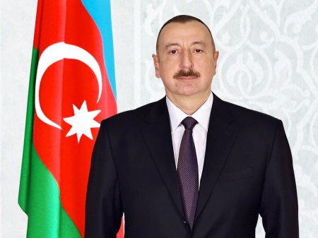 Prezident İlham Əliyev Zurab Seretelini “Dostluq” ordeni ilə təltif edib