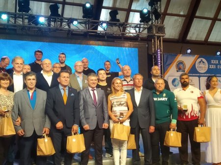 Qol Güləşi Üzrə 29-cu Avropa Çempionati Başa Çatıb - İdmançılar 6-medalla V ...