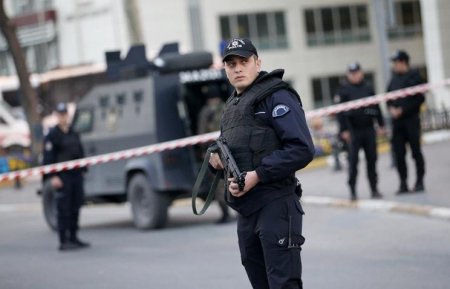 Türkiyədə PKK terrorçuları ilə qarşıdurma olub: yaralılar var