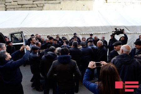 "BƏS ATAM DEYİRDİ, YAXŞI ÜZƏ BİLİR?"-VİDA GÖRÜŞÜ