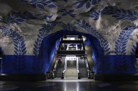Dünyanın ən qeyri-adi metro stansiyası 