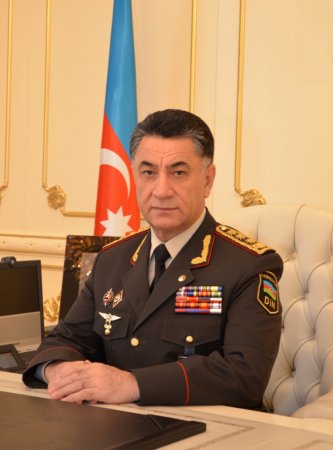 RAMİL USUBOVDAN KADR DƏYİŞİKLİYİ