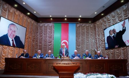 DƏMİRYOLÇULARA YENİ MƏNZİLLƏR VERİLDİ