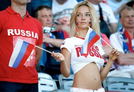 Rus futbolçular milyonlar qazandılar