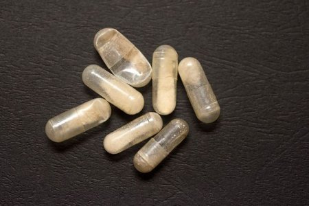 İranlı daxili orqanında Azərbaycana heroin keçirmək istədi
