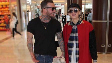 Benzin doldurmaq istəyən məşhura hücum etdilər