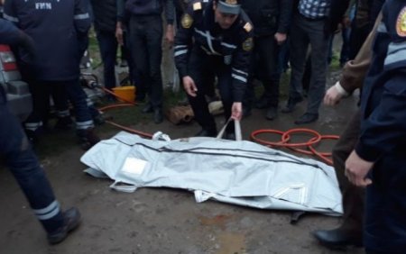 Bir ay əvvəl arvadını öldürən kişinin meyiti tapıldı