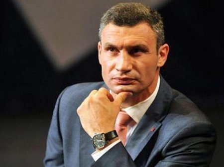 Kliçko xəstəxanaya yerləşdirildi