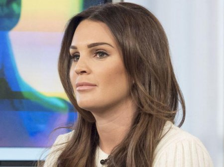 Sinəsindəki silikonlar gecə partladı, model qan içində oyandı - FOTO