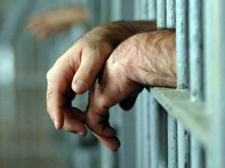 Bacı-qardaşa təcavüz edənə ağır cəza