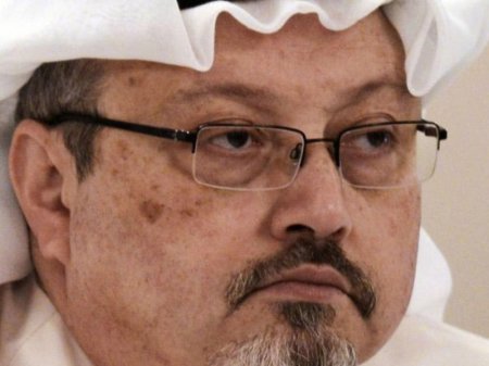 Qaşıqçının nişanlısı Trampı cinayətlə bağlı mövqeyini dəyişməyə çağırıb