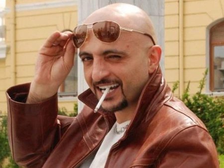 "Erotika yoxdur demək nadanlıqdır, biz bəyəm ağacda bitirik?” - Aqil yataq səhnəsi haqda