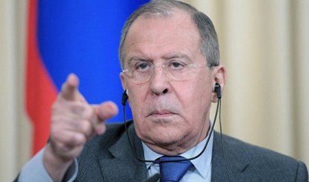 Lavrov onu izləyən “böyük qardaş”dan şikayətləndi