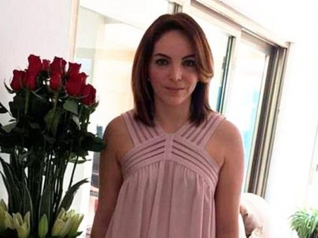 İş adamının xanımının başını kəsib küçəyə atdılar - FOTO