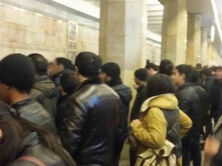 3 gündür ki, metroya minmək olmur...