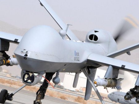 İran ABŞ-ın pilotsuz təyyarəsini “ələ keçirdi”, qaytarıb öz bazalarına saldı