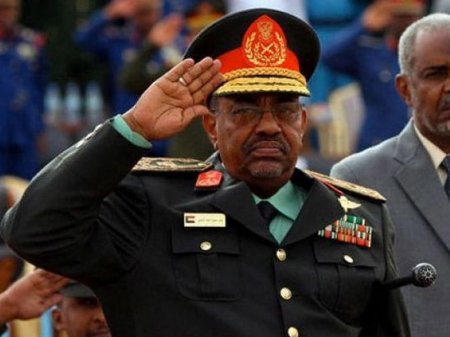 Sudanda bir illik fövqəladə vəziyyət elan edildi