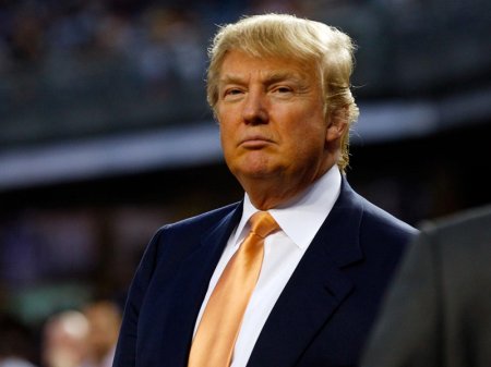 Tramp Klintonu Rusiya ilə “əlbirlikdə” ittiham etdi