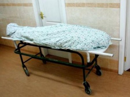 Bakıda 18 yaşlı tələbə qız faciəvi şəkildə öldü