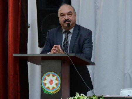 Yüksək vəzifəli məmur qəzaya düşdü: vəziyyəti ağırdır