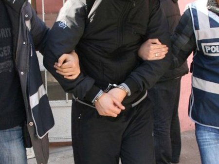 İstanbulda ƏMƏLİYYAT - 11 PKK üzvü saxlanıldı
