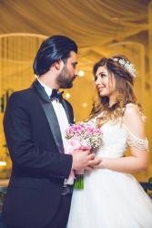 Azərbaycanlı aktyor həmkarı ilə evləndi - FOTO