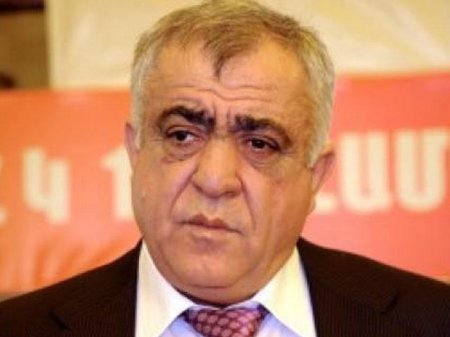 Serj Sarqsyanın qardaşına qarşı ittiham irəli sürüldü