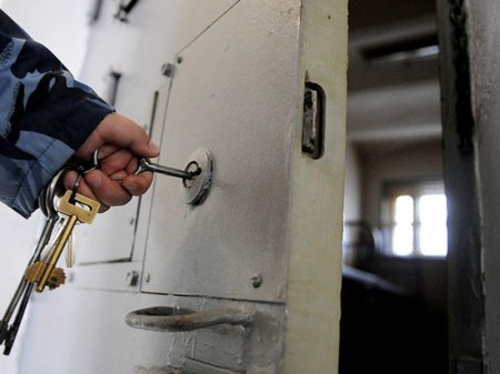 Həbsxanada 3 məhbus aclıq aksiyası keçirir