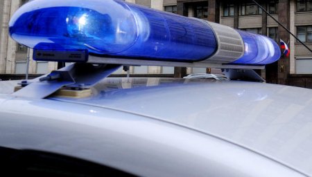 DƏHŞƏT: iki qız üç yəmənli kişinin boğazını kəsib