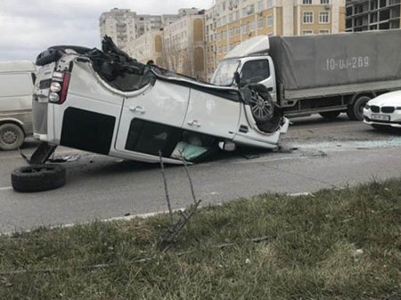 Bakıda “Land Rover” aşdı