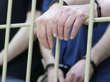 Gəncədə terror və iğtişaşa cəhd edən 8 nəfərlik qrupun məhkəməsi başladı