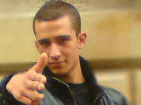 Həbsxanada qanlı olay: hamilə arvad terrorçu ərinə bıçaq verdi, qan töküldü - FOTO