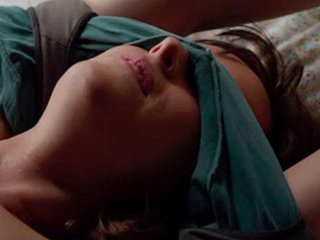 Özünə partnyor tapa bilməyən qadından ağılasığmaz hərəkət - FOTO