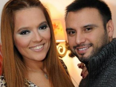 7 il sonra barışan Alişanla Demet görüşdü - FOTO