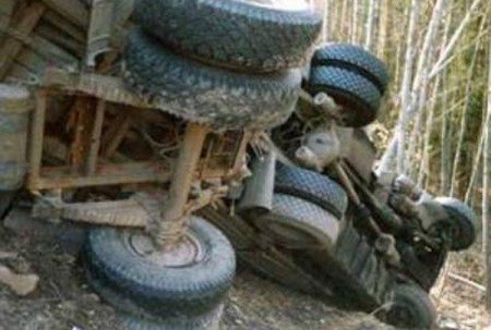 Yol qəzası: 2 ölü