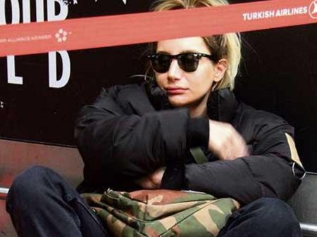 MƏŞHUR müğənnini  görənlər tanımadı - FOTO