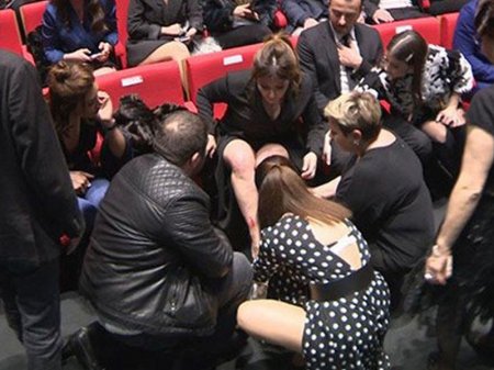 Şəbnəm qala gecəsində yıxıldı - FOTO