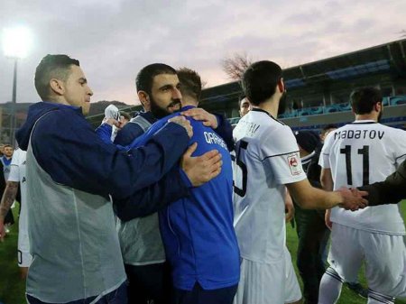 Aqolli "Qarabağ"la belə vidalaşdı - FOTO