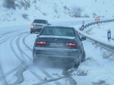 Təbrizə qar yağdı: küçələr su altında