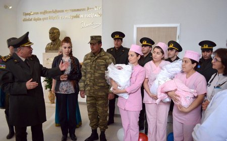 12 il sonra üçəmləri oldu, üçotaqlı mənzil bağışlandı - FOTO