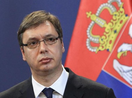 Serbiya Prezidenti polisə hücum edən etirazçıları azadlığa buraxmağa xahiş edib