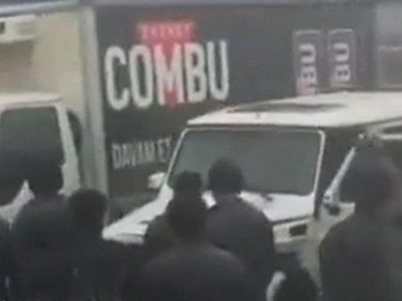 “Gelandewagen” və “Mitsubishi” toqquşdu